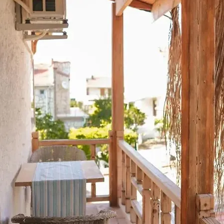 Alaçatı Sunset Butik *