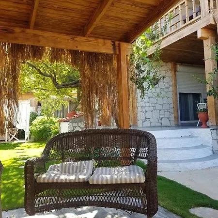 Alaçatı Sunset Butik Hotel *