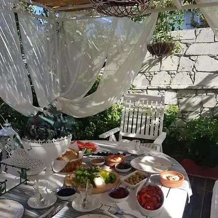 Alacati Sunset Butik Çeşme