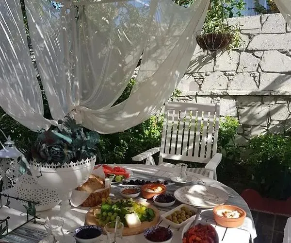Alaçatı Sunset Butik Çeşme