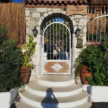 Alacati Sunset Butik Hotell *